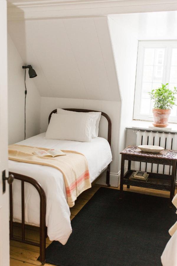 Le Vieux Presbytere Saint-Vallier Eksteriør bilde